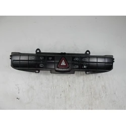 HAZZARD WARNING BUTTON Mercedes-Benz Vito / Viano 2004 2.2 CDI 6395450207