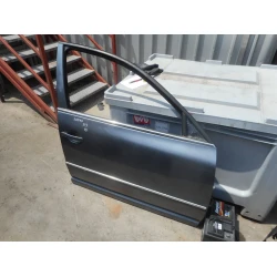 DOOR FRONT RIGHT Škoda Superb 2006 2.5 TDI AUT. 3B4831052BE