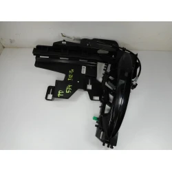 KLJUKA ZUNAJ  SPREDAJ DESNA Ford Fiesta 2010 1.2