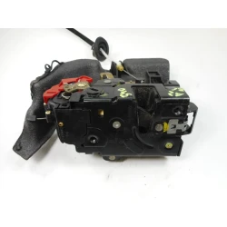 ZAKLEP  ZADAJ LEVA Audi A2 2003 1.4 16V 8Z0839349C