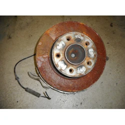 MOZZO DESTRO ANTERIORE CON MONTANTE BMW 1 2005 120D