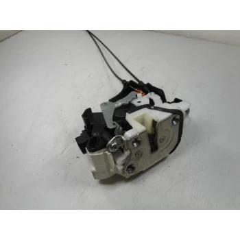 CHIUSURA SERRATURA PORTA ANTERIORE DESTRA Citroën C-Crosser 2010 2.2 HDI 9136CQ