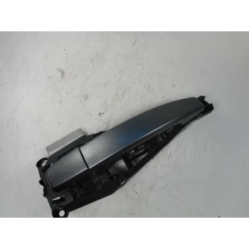 KLJUKA ZUNAJ  ZADAJ DESNA Chevrolet Cruze 2012 1.7 DTI 16V
