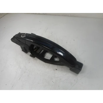 KLJUKA ZUNAJ SP LEVA Ford Focus 2010 1.6
