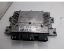 RAČUNALNIK MOTORJA Ford Fiesta 2009 1.4 8V2112A650TE