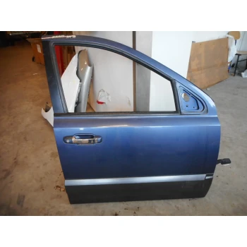DOOR FRONT RIGHT Kia Sorento 2004 2.5CRDI