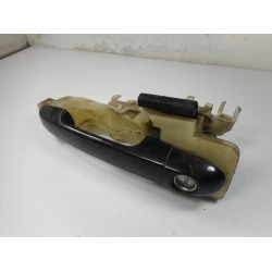 DOOR HANDLE OUTSIDE FRONT LEFT Hyundai i30 2009 1.6CRDI SW