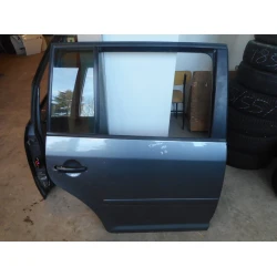GOLA VRATA ZADAJ DESNA Volkswagen Touran 2005 1.9 TDI