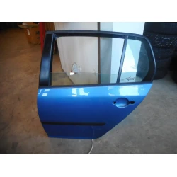 GOLA VRATA ZADAJ LEVA Volkswagen Golf 2005 1.9TDI