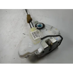 ZAKLEP SPREDAJ DESNA Honda CIVIC 2006 1.8 72111-SMG-G0 ZAKLEP SPREDAJ DESNA Honda CIVIC 2006 1.8 72111-SMG-G0