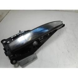 KLJUKA ZUNAJ  ZADAJ LEVA Opel Insignia 2010 2.0DTH