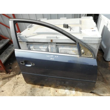 DOOR FRONT RIGHT Opel Vectra 2007 1.9 CDTI 16V CARAVAN