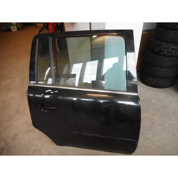 GOLA VRATA ZADAJ DESNA Opel Zafira 2011 1.7 DTI 16V