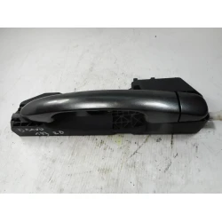 KLJUKA ZUNAJ ZADAJ DESNA Fiat Bravo 2009 1.6 JTD KLJUKA ZUNAJ ZADAJ DESNA Fiat Bravo 2009 1.6 JTD