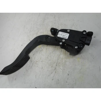 PEDAL PLINA ELEKTRIČEN Renault TWINGO 2014 1.2 16V 8200426241e