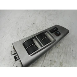 STIKALO STEKLA Toyota Corolla 2005 COMBI 2.0 D