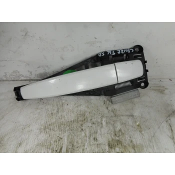 KLJUKA ZUNAJ  SPREDAJ DESNA Chevrolet Cruze 2012 1.6