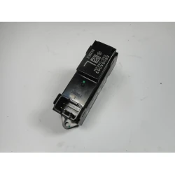 STIKALO STEKLA Peugeot 4007 2009 2.2 HDI 8608A063