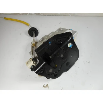 ZAKLEP  ZADAJ DESNA Audi A4, S4 2007 2.0TDI AVANT