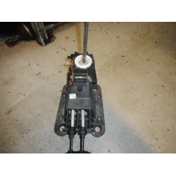 ROČICA MENJALNIKA Peugeot 207 2007 1.4 9654072080