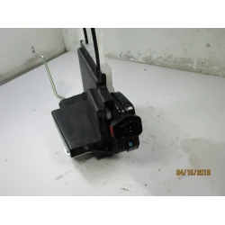 CHIUSURA SERRATURA PORTA ANTERIORE DESTRA Hyundai Tucson 2009 2.0 2WD 813202E040