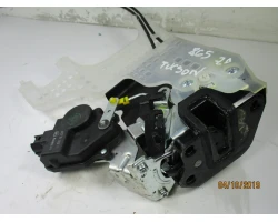 DOOR LOCK REAR RIGHT Hyundai Tucson 2009 2.0 2WD 814202E000