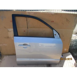 DOOR FRONT RIGHT Hyundai Tucson 2009 2.0 2WD 760042E020