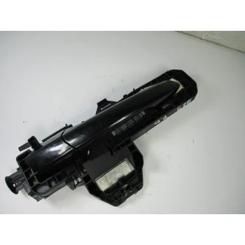 KLJUKA ZUNAJ  SPREDAJ DESNA Mercedes-Benz C-Klasse 2008 220D W204 aut. A20476002709197