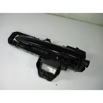 KLJUKA ZUNAJ  ZADAJ LEVA Mercedes-Benz C-Klasse 2008 220D W204 aut. A20476001709197