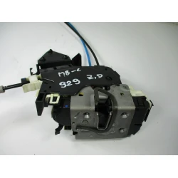 DOOR LOCK REAR RIGHT Mercedes-Benz C-Klasse 2008 220D W204 aut. A2047300435