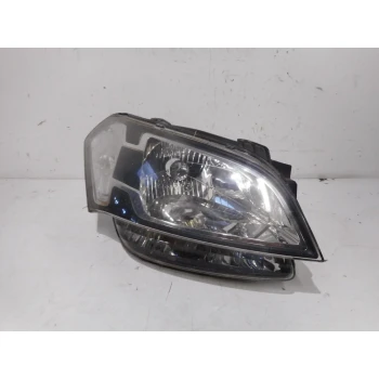 HEADLIGHT RIGHT Kia Soul 2011 1.6 921022K020