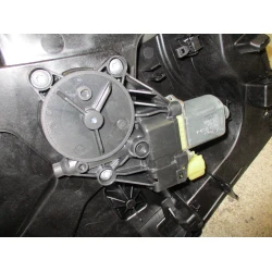 MEHANIZEM ŠIPE  SPREDAJ DESNA Ford Fiesta 2011 1.25