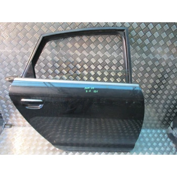 GOLA VRATA ZADAJ DESNA Audi A6, S6 2006 3.0TDI QUATTRO AUT. 4F0 833 052 G