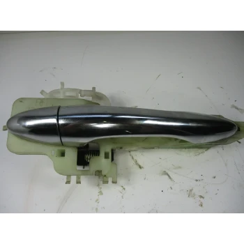 DOOR HANDLE OUSIDE FRONT RIGHT Kia Sportage 2012 1.7CRDi