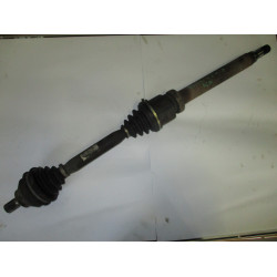 AXLE SHAFT FRONT RIGHT Volvo S40/V50 2004 2.0 D 30681131
