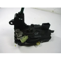 ZAKLEP SP LEVA Opel Zafira 2008 1.9 DT 16V 13210748