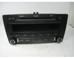 AUTORADIO Škoda Octavia 2009 1.9TDI COMBI 1Z0035161F