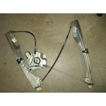 MEHANIZEM ŠIPE  SPREDAJ DESNA Renault CLIO III 2012 1.2 16V