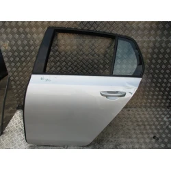 GOLA VRATA ZADAJ LEVA Volkswagen Golf 2009 VI. 2.0TDI