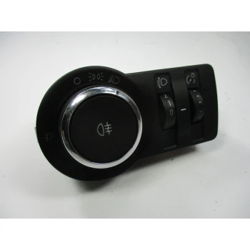 STIKALO LUČI Opel Astra 2014 1.3DTE 13268705