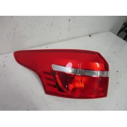 FARO POSTERIORE SINISTRO Ford Focus 2015 2.0 TDCI 110 M6 S 2033123