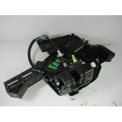 ZAKLEP  ZADAJ DESNA Ford Focus 2007 1.6 TDCi