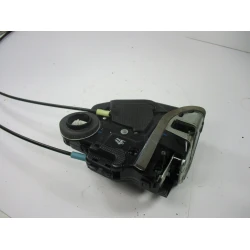CHIUSURA SERRATURA PORTA POSTERIORE DESTRA Toyota Verso 2010 2.0D4D 690500F030