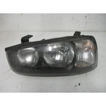 FARO ANTERIORE SINISTRO Hyundai Elantra 2002 1.6