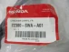 HINGE FRONT LEFT Honda CR-V 2010  72380-swa-a01
