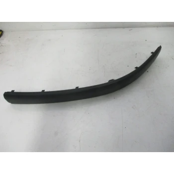 OKRASNA LETVICA Volkswagen Passat 2003 1.9 TDI AVF 3B0807717