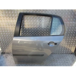 GOLA VRATA ZADAJ LEVA Volkswagen Golf 2004 V. 1.9TDI
