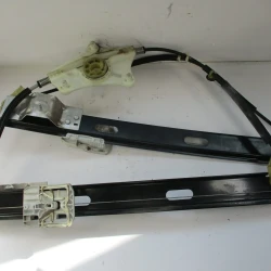 MEHANIZEM ŠIPE SPREDAJ DESNA Seat Leon 2015 1.6 TDI AUT. VARIANT 5F4837462D MEHANIZEM ŠIPE SPREDAJ DESNA Seat Leon 2015 1.6 TDI AUT. VARIANT 5F4837462D