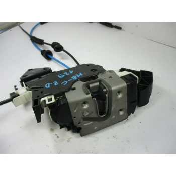 DOOR LOCK REAR RIGHT Mercedes-Benz C-Klasse 2007 220 CDI W204 a0997300235