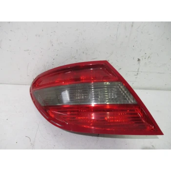 TAIL LIGHT LEFT Mercedes-Benz C-Klasse 2007 220 CDI W204
